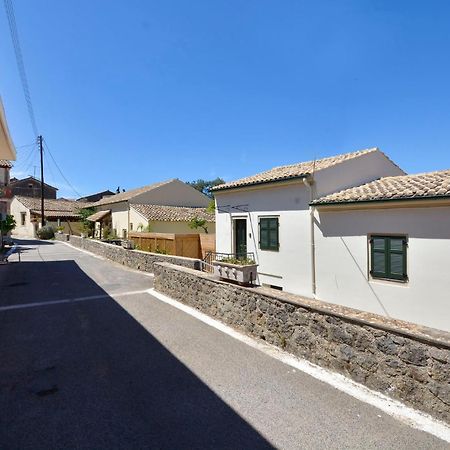 Villa Papaspiros Kouramádes Eksteriør bilde