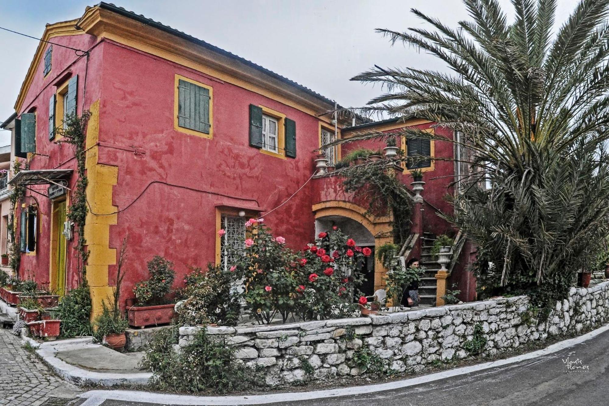 Villa Papaspiros Kouramádes Eksteriør bilde